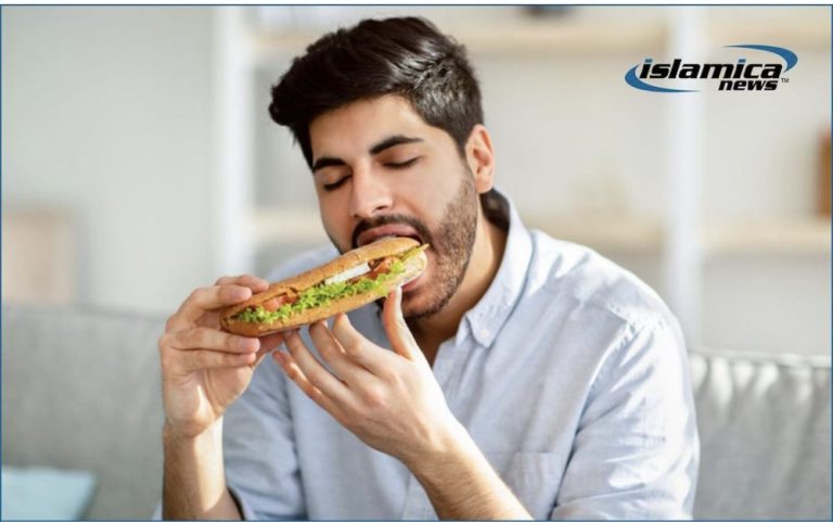 Muslim Man Forgets He’s Fasting, Accidentally Eats Entire Ham Sandwich